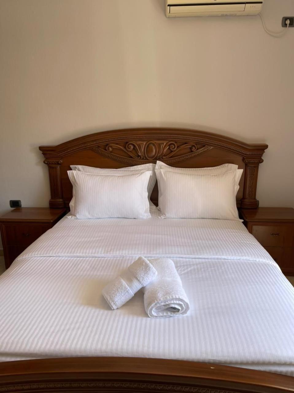 Brilant Luxury Apartment Gjirokastër 外观 照片